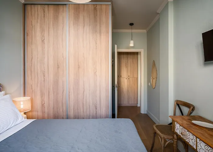 Porta By Konnect, Old Corfu Town